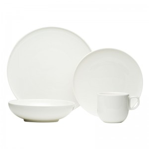 Red Vanilla Every Time 16 Piece Dinnerware Set, Service for 4 RVZ1565